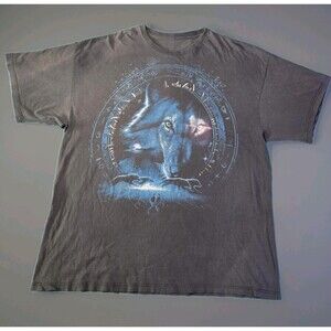 Vintage Wolf T Shirt Moon Tribal Graphic Mystical Nature Tee Distressed XL